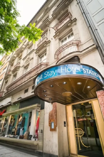 Smart Stay Hotel Station