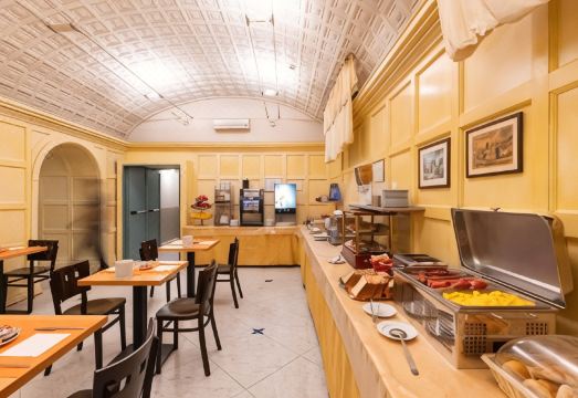 호텔 비르힐리오