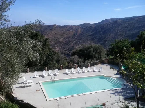 L'Uliveto Hotels in Reitano