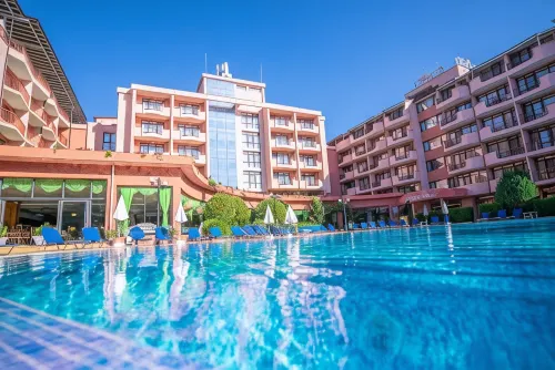 Izola Paradise Hotel - All Inclusive Các khách sạn ở Sunny Beach