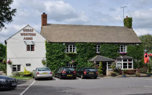 The Great Western Arms 데딩턴 호텔
