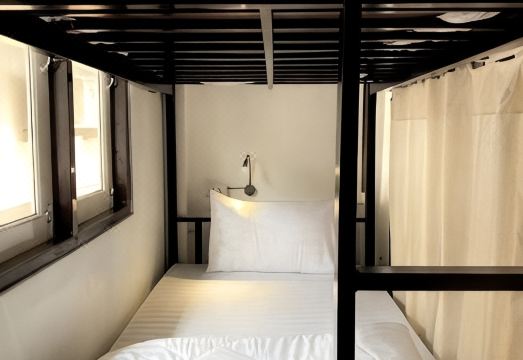 슬립오울 테라스