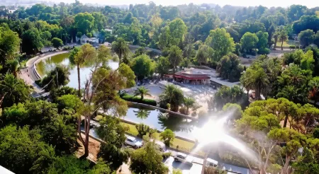 Ambassadeurs Hôtel Отели рядом с достопримечательностью «Belvedere Park»