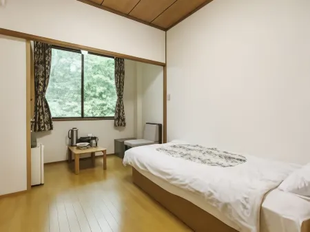 Hotel Urashima-so Отели в г. Рифу