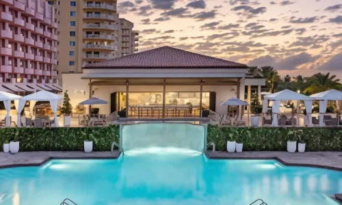 The Vinoy Resort & Golf Club, Autograph Collection