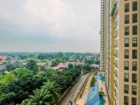 RedLiving Apartemen Transpark Cibubur - Ens Room Hoteles en Jatisampurna