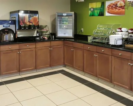 Quality Inn Winder Отели в г. Браселтон