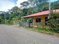 Casa Familiar Grande Mono Congo de osa