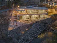 Geochang Pool Villa Bong Stay Hotels in Geochang