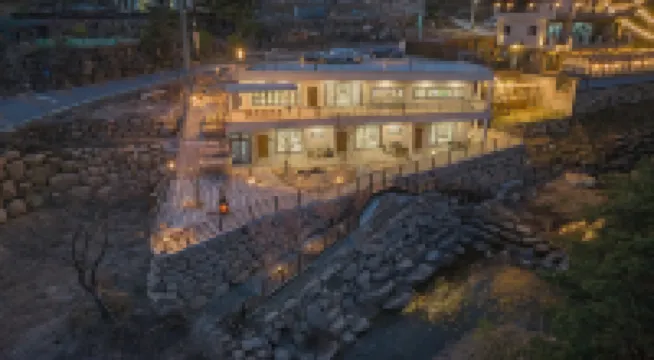 Geochang Pool Villa Bong Stay