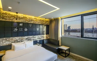 Ulsan Seongnam-Dong V Hotels in Jung-gu