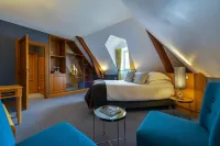 Hotel Golf Chateau de Chailly - ที่มีสปา