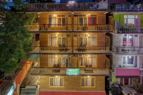Hotel Samiru (Manali , Himachal Pradesh)