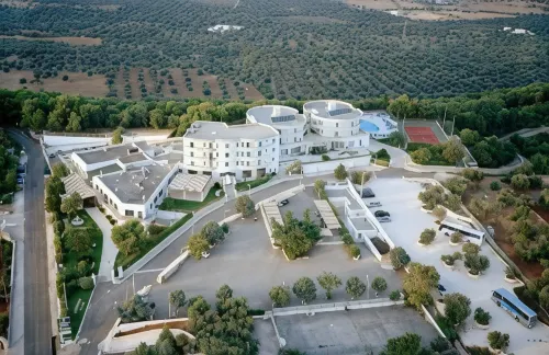 Hotel Lo Smeraldo Hotels in Cisternino