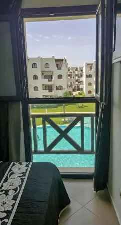 Appart & Piscine à 6 min de la Plage Отели рядом с достопримечательностью «Golf de Cabo Negro»