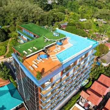 The Blue Mavi Hotel Отели рядом с достопримечательностью «Ват-Чалонг»