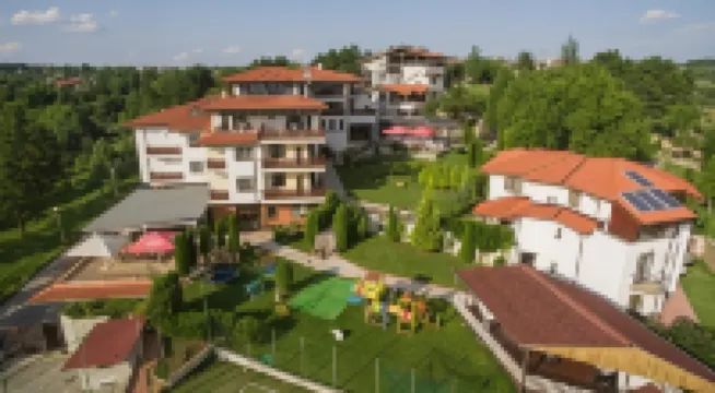 阿巴納西公園酒店 大特爾諾沃酒店