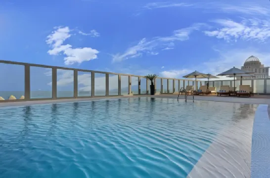 The Curve Hotel Hoteles cerca de Universidad de Catar