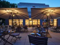 Dorint Parkhotel Frankfurt/Bad Vilbel Hotels near Harheim