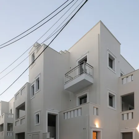 Sweet Home Naxos