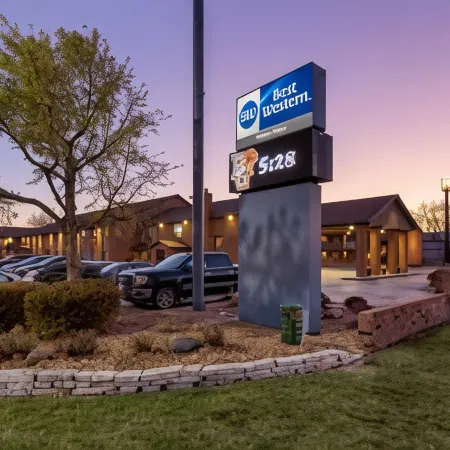 Best Western Falcon Plaza