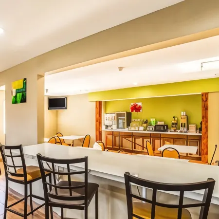 Quality Inn Carbondale University Area