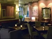 The Hunting Lodge - Parkering