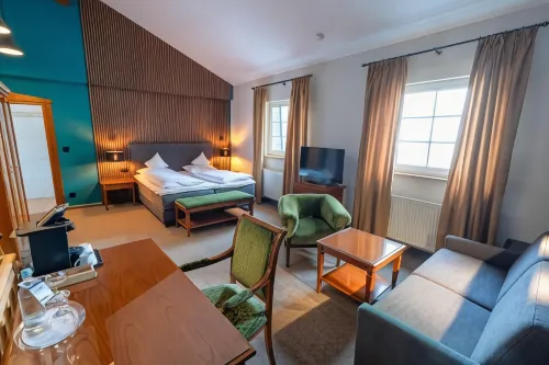 Akzent Hotel Berg's Alte Bauernschänke- Wellness Und Wein