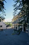 La Rochelle Motel