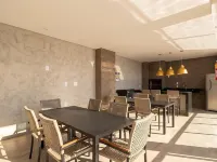 Apts in a Building With Pool and Gym - GRL Hotel a Anápolis