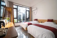 Zhoujia Courtyard (Wuyuan High-Speed Railway Station Xiangao Ancient City) - 2-Star