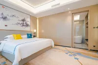 Jingxi Changfeng International Hotel (Jinxiu Ancient Town Branch) - balcony