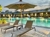 ibis Styles Sepang KLIA - Rooftop Pools