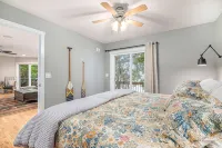 Bear Lake Bliss - 3bd/2ba overlooking Bear Lake w/ private dock - 4-Star