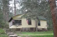 Pine Away/ 1 bedroom, 1 bathroom