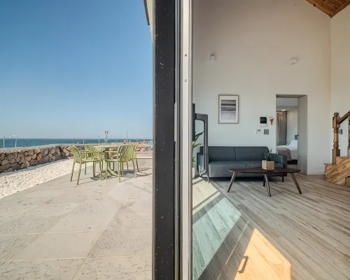 Suno Stay Baro Hotels near Gimnyeong Beach
