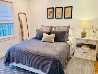 2 Homes On 1 Lot Sleeps 14 / McGregor Retreat Hotels in McGregor