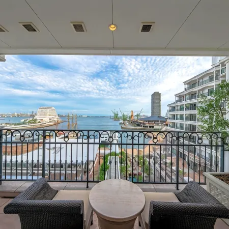 Hotel La Suite Kobe Harborland
