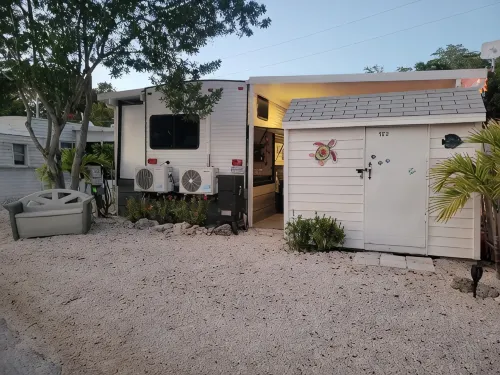 Couples Paradise-King Bed/AC/Fishing/Snorkeling/Diving