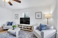 Charming 2BR Walkable to Swamp Rabbit Trail - 3-Star