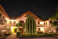 Golden Cupids Hotel - Airport Shuttle