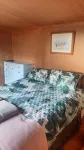 Kingfisher Cabin. Nestled Pukekohe Side of Bombay, with a Large Private Pool. - Chalets
