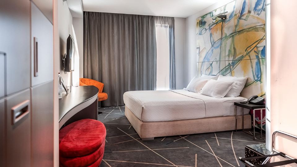 Nobel Zira Hotel