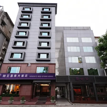 Baron's Hot-Spring Hotel