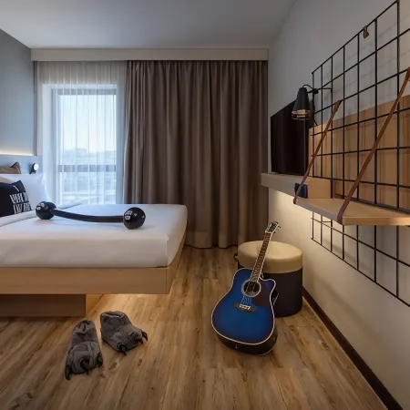 Moxy Lisboa Oriente