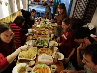 Blue Gate Books & Kombucha Lounge - Bữa sáng