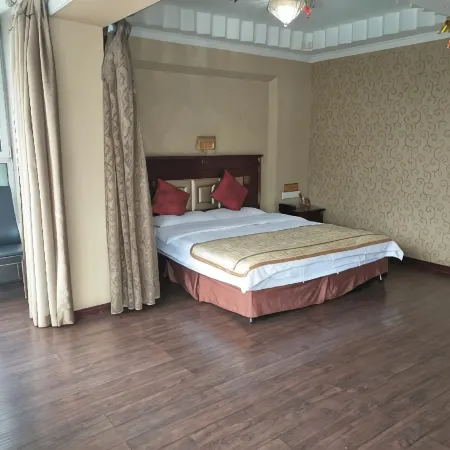 Yuanping Xishan Hotel