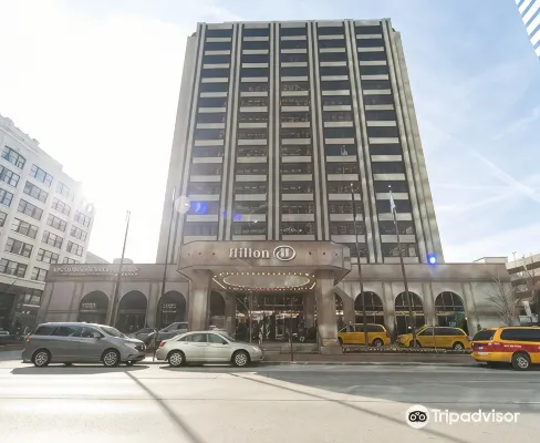 Hilton Indianapolis Hotel & Suites - Spa