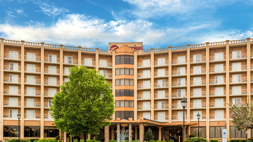 Clarion Hotel Philadelphia International Airport