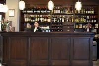 Hotel Stefani - Quầy bar